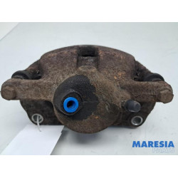 Renault - Kangoo - Remklauw (Tang) rechts-voor