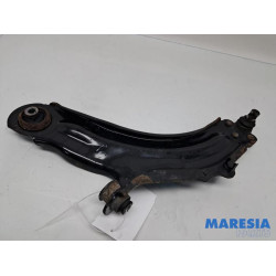 Renault - Kangoo - Bras de suspension bas avant gauche