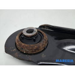 Renault - Kangoo - Bras de suspension bas avant gauche