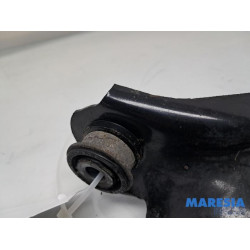 Renault - Kangoo - Bras de suspension bas avant droit