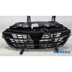 Renault - Trafic - Grill