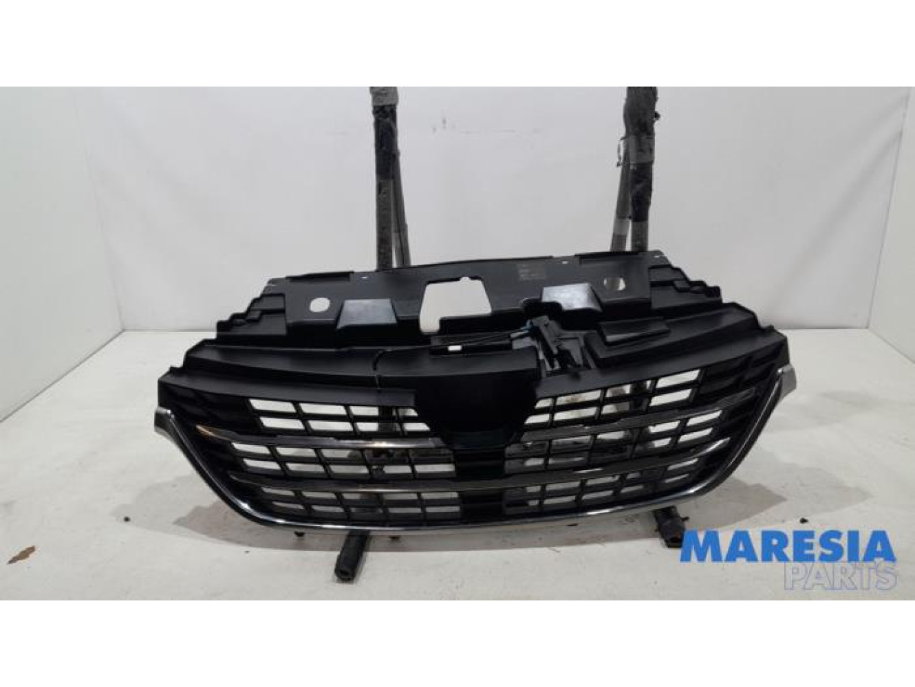 Renault - Trafic - Grill