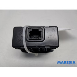 Renault - Kangoo - Connexion USB