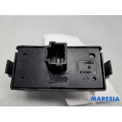 Renault - Kangoo - Paniekverlichtings Schakelaar