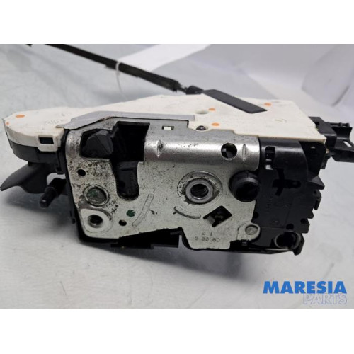 Peugeot - 207 - Door lock mechanism 2-door, left