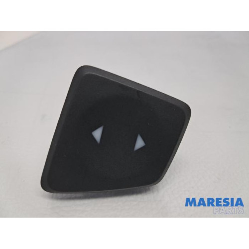 Fiat - 500 - Electric window switch