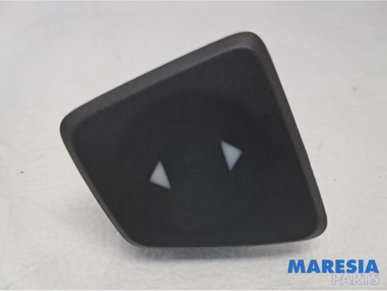 Fiat - 500 - Electric window switch