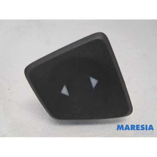 Fiat - 500 - Electric window switch