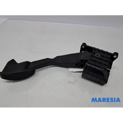 Fiat - 500 - Gaspedaal