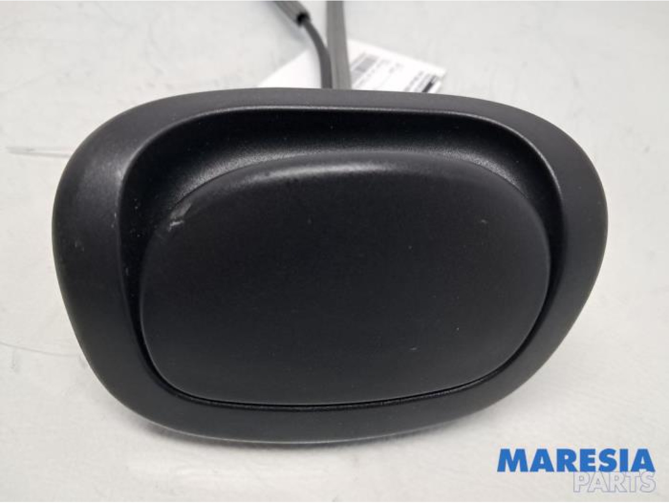 Fiat - 500 - Poignée de déverrouillage du dossier