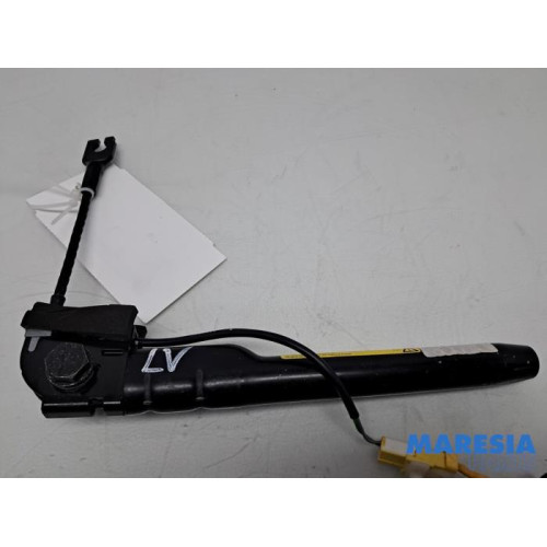 Fiat - 500 - Gordelspanner links