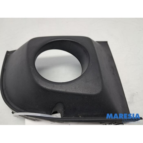 Fiat - 500 - Plaque de protection feu antibrouillard droit