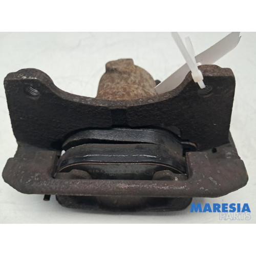 Fiat - 500 - Front brake calliper, right