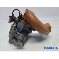 Renault - Twingo - Oil pump