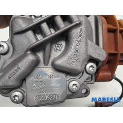 Renault - Twingo - Oil pump