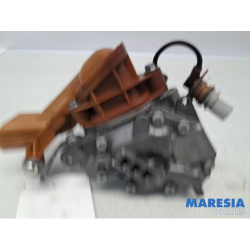 Renault - Twingo - Oil pump