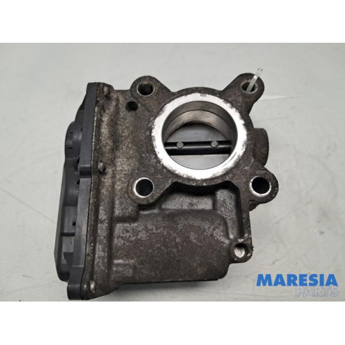 Renault - Twingo - Throttle body