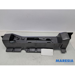 Fiat - Talento - Rücklichtrahmen rechts