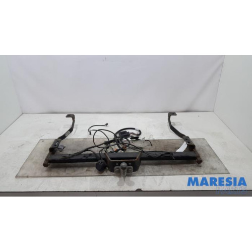 Renault - Trafic - Anhängerkupplung