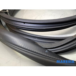 Fiat - Talento - Door seal 2-door, left