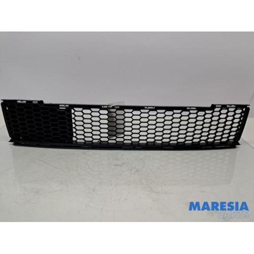 Fiat - 500 - Grille