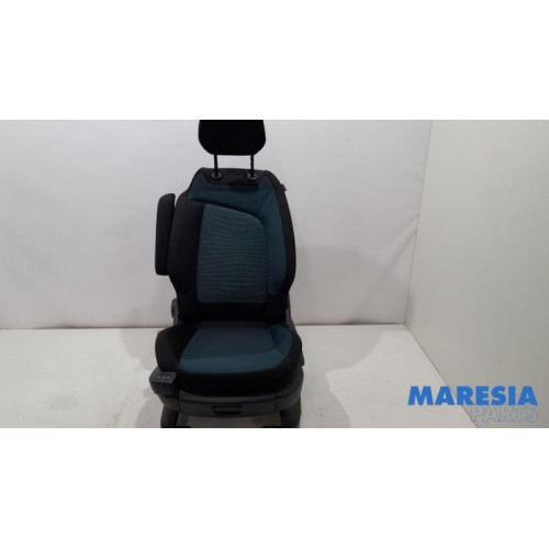 Citroen - C4 Grand Picasso - Seat, left