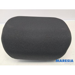 Citroen - C4 Grand Picasso - Headrest