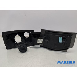 Fiat - Talento - Tank cap cover