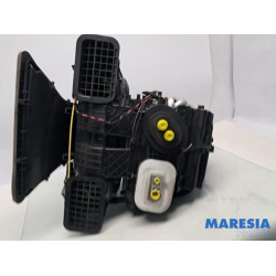 Renault - Trafic - Kachelhuis