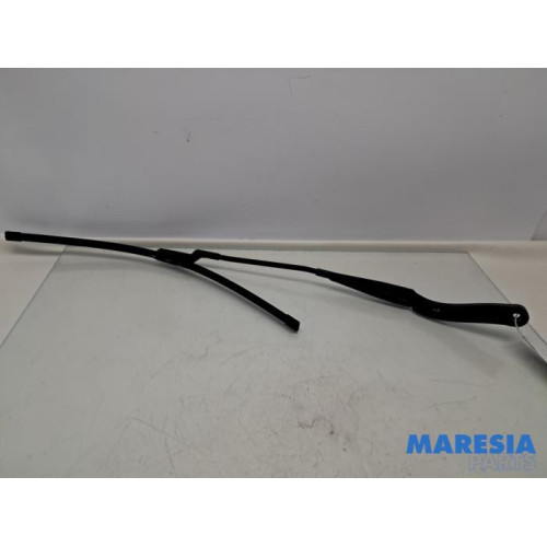 Fiat - Talento - Bras essuie-glace avant