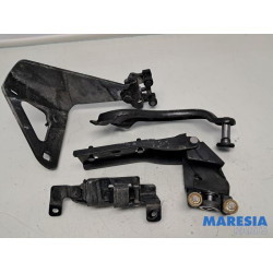 Fiat - Talento - Schuifdeurrol rechts