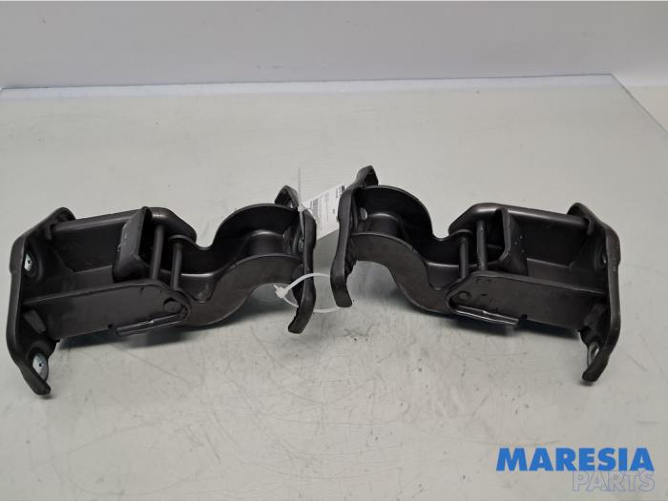 Fiat - Talento - Scharnier Tür links vorne