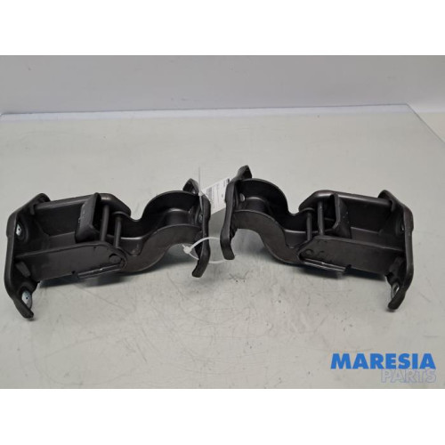 Fiat - Talento - Scharnier Tür links vorne