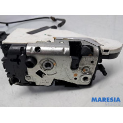 Peugeot - 207 - Serrure portière mécanique 2portes droite