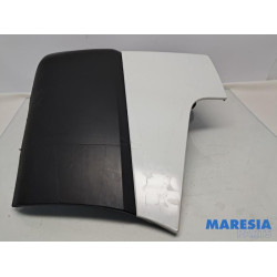 Renault - Trafic - Coin pare-chocs arrière droit