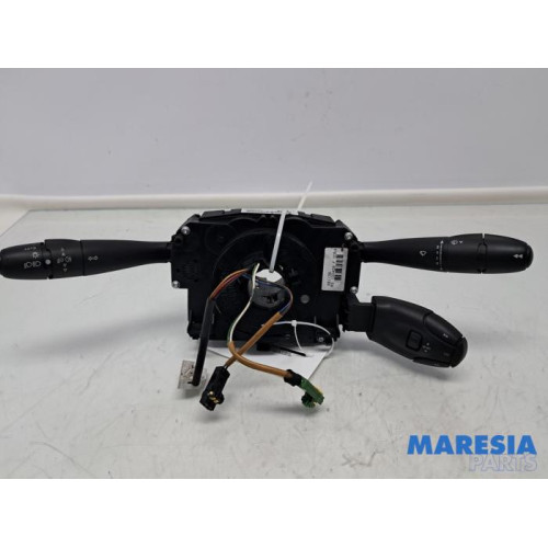 Peugeot - 207 - Steering column stalk