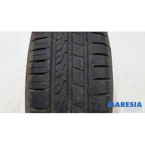 Peugeot - 107 - Band