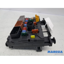 Peugeot - 207 - Zekeringkast