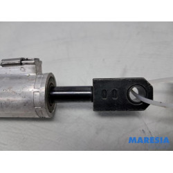 Peugeot - 207 - Cabrioverdeck  Zylinder