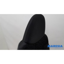 Peugeot - 107 - Sitz links