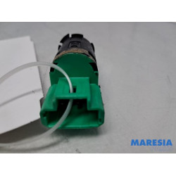 Peugeot - 207 - Bremslicht Schalter