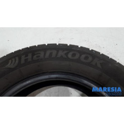 Renault - Trafic - Tyre