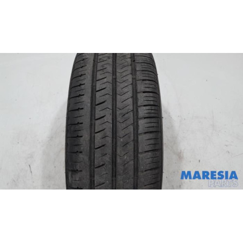 Renault - Trafic - Band