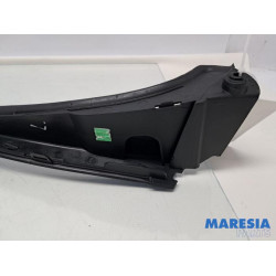 Renault - Trafic - Voorruitlijst