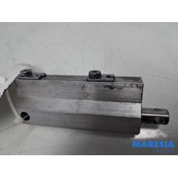 Peugeot - 207 - Cabrioverdeck  Zylinder