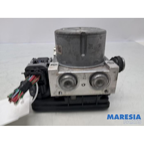 Renault - Trafic - ABS Pomp