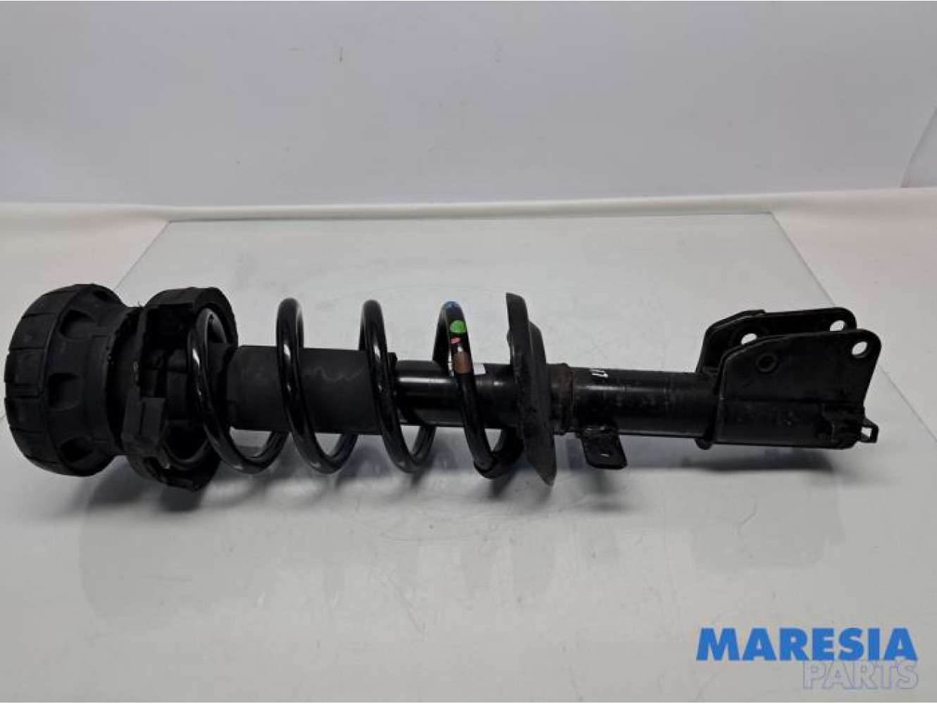 Renault - Trafic - Schokdemperpoot links-voor