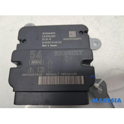 Renault - Trafic - Airbag Module