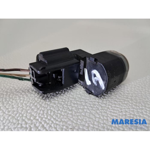Renault - Trafic - PDC Sensor