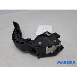 Renault - Trafic - Gaspedal